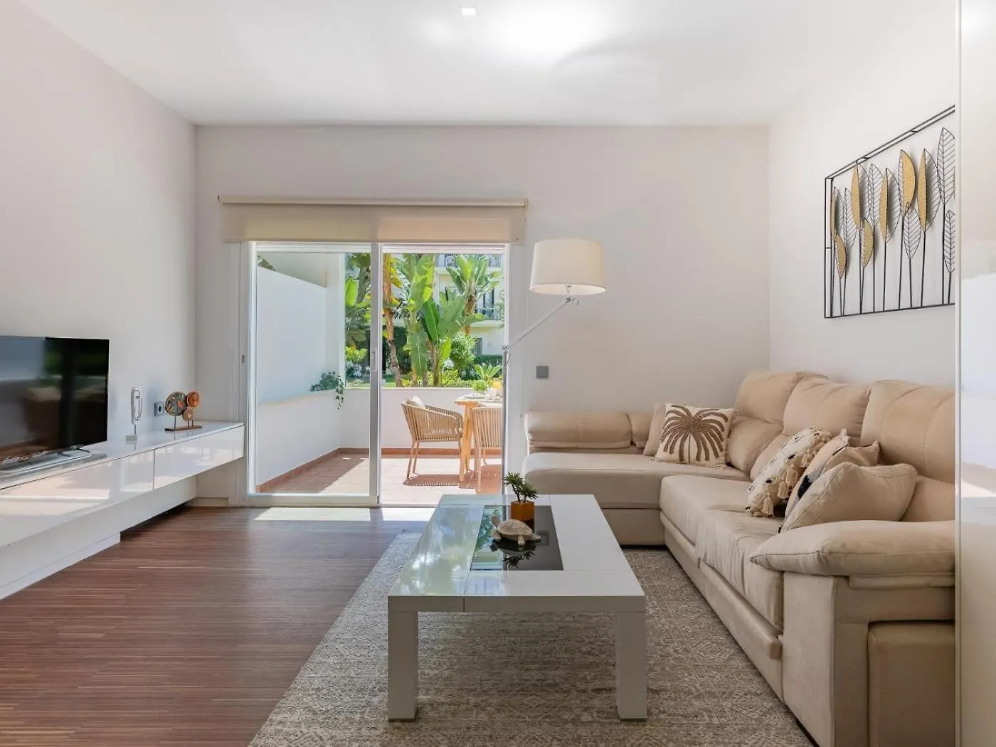 Cerca De La Playa Ref Adm409 Apartamento Marbella